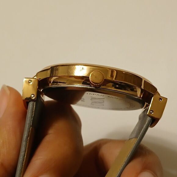 XOXO Women's Grey XO3465 Rhinestone Rose Gold Tone Dial Watch Japan Movt READ - Picture 8 of 16